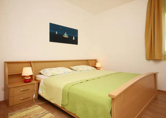 With Parking Space - Perna, Peljesac - 10161 Kuciste