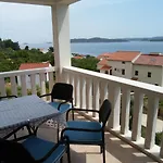 With Parking Space - Perna, Peljesac - 10161 Kuciste