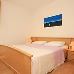 Apartamento With Parking Space - Perna, Peljesac - 10161 Kuciste