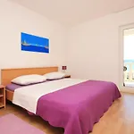 With Parking Space - Perna, Peljesac - 10161 Apartamento Kuciste