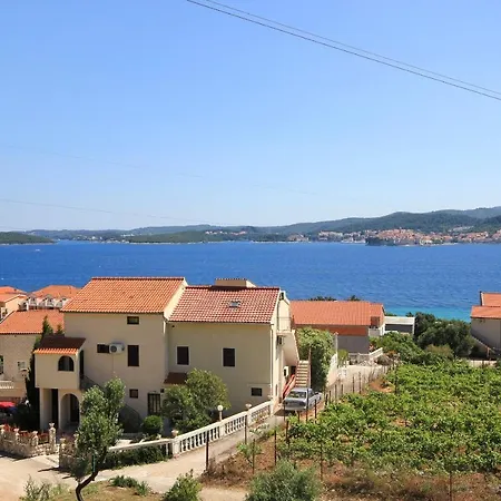 Apartment With A Parking Space - Perna, Peljesac - 10161