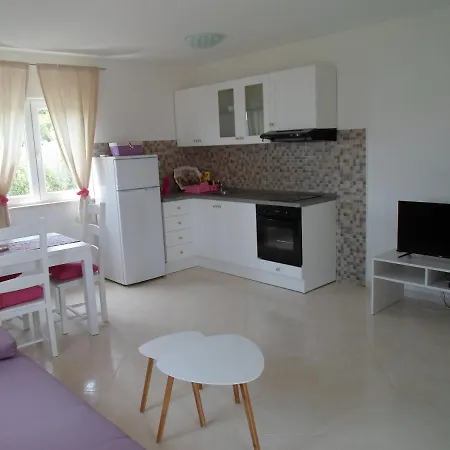 아파트 With Parking Space - Perna, Peljesac - 10161