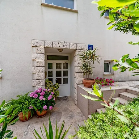 Apartamento With Parking Space - Perna, Peljesac - 10161 Kuciste