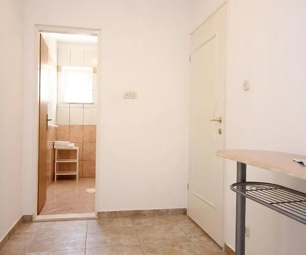 Appartement With Parking Space - Perna, Peljesac - 10161